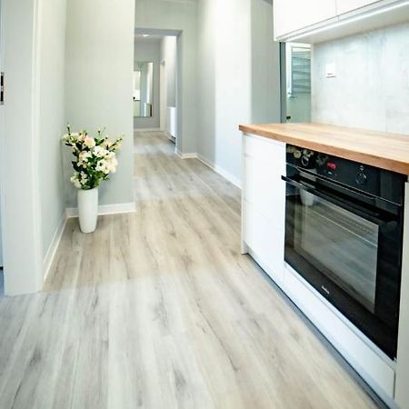 Lofty Apartamenty Namyslow I Luaran gambar