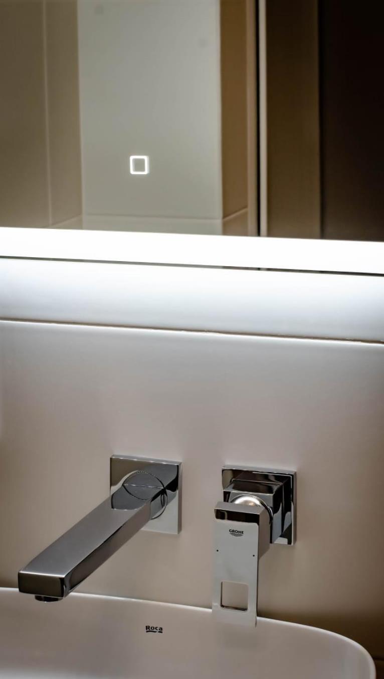 Lofty Apartamenty Namyslow I Luaran gambar